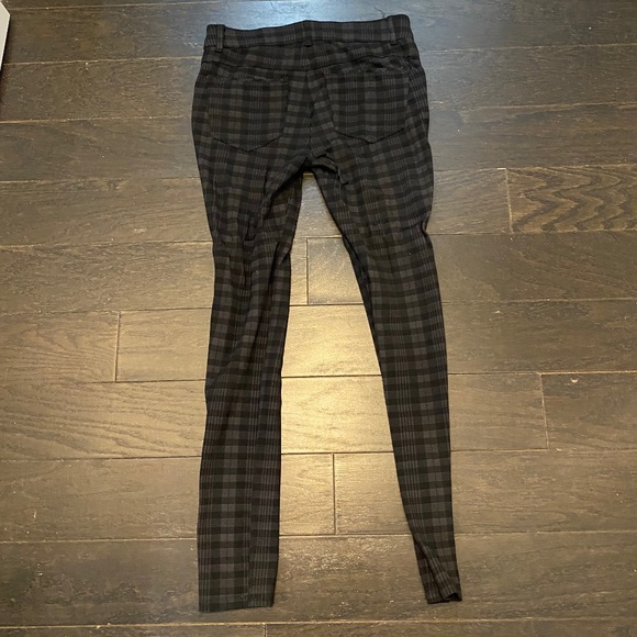 Wit & Wisdom Ab-Solution Skinny Ponte Pants - Size 2 - Picture 2 of 3